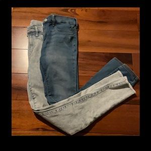 2 pairs of jeggings in light blue and, royal blue